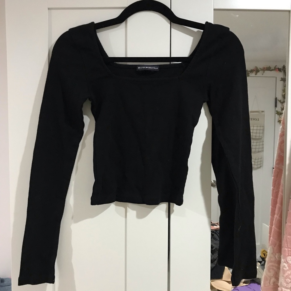 BRANDY MELVILLE Black Crop Top